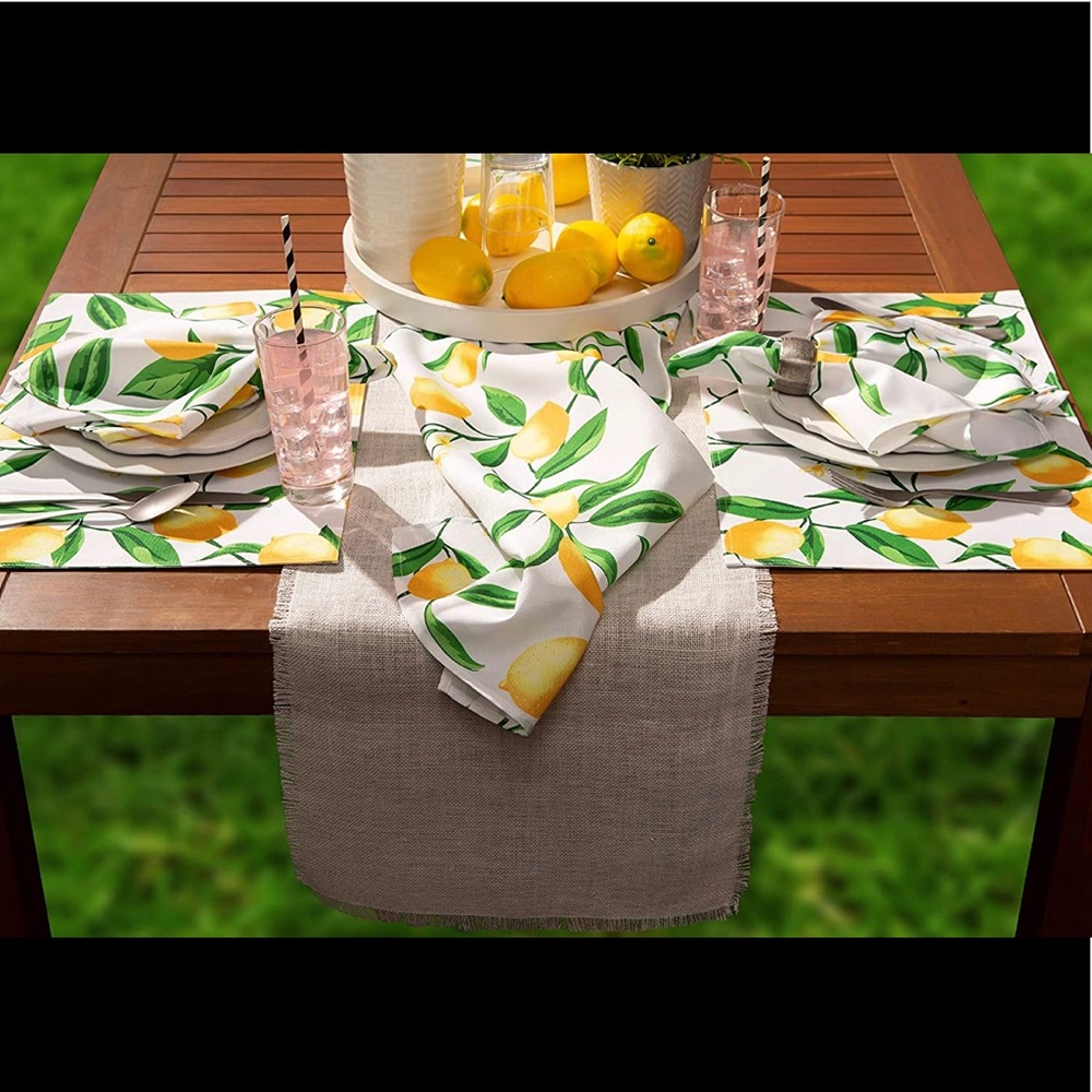 Lemon indoor/outdoor 14”x72” table runner